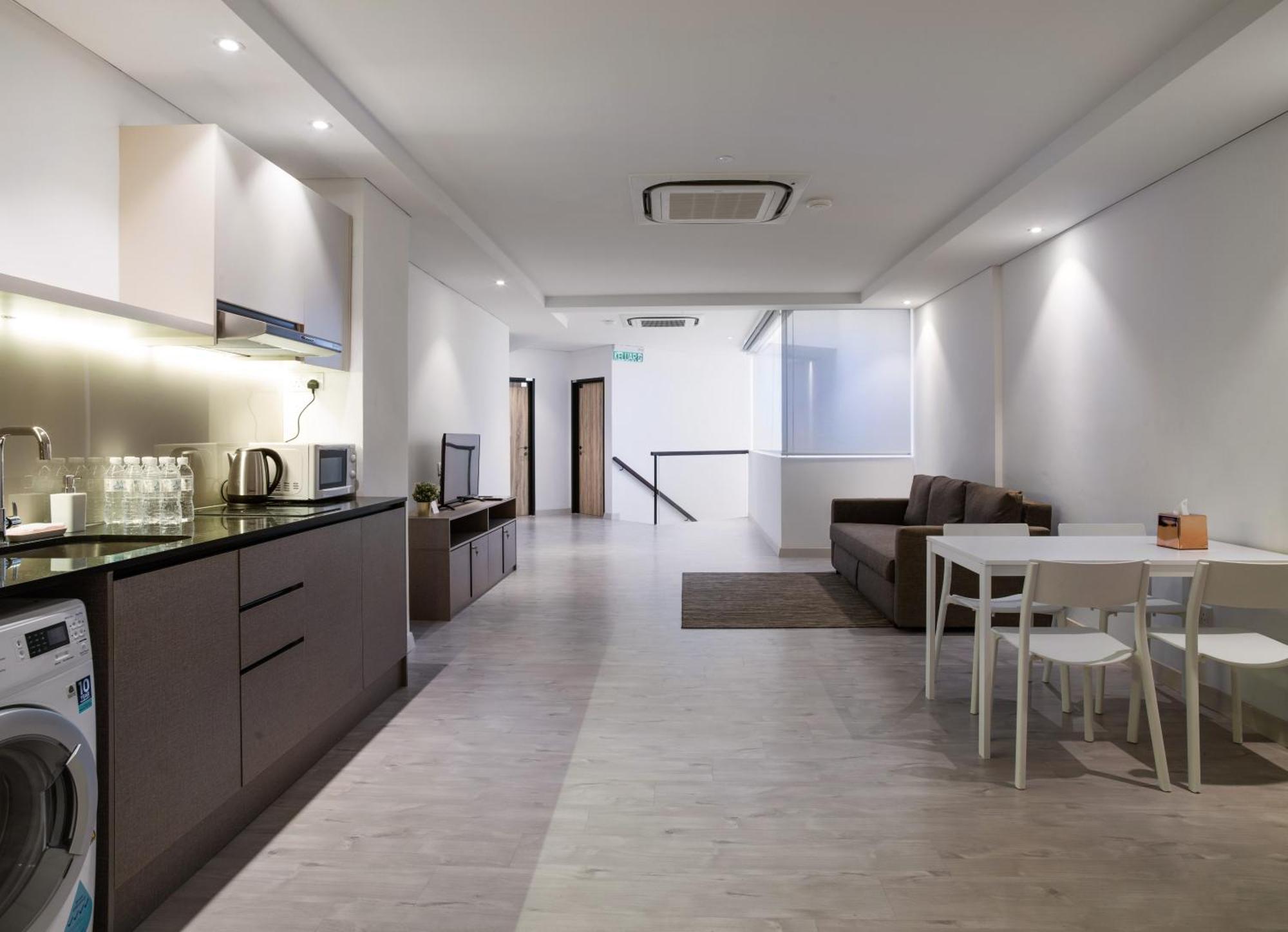 Magazine Vista Hotel Managed By The Ascott Limited George Town Exterior foto