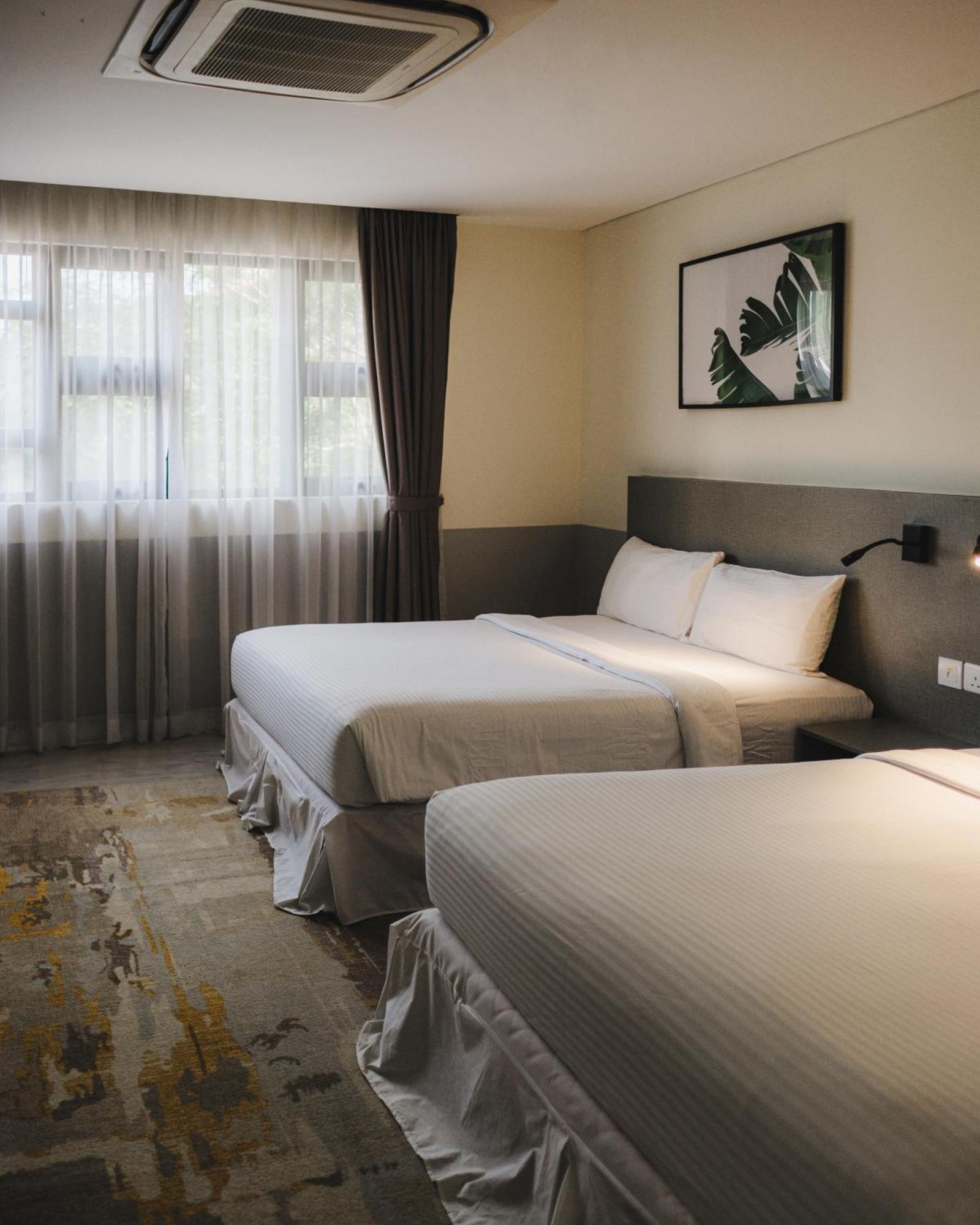 Magazine Vista Hotel Managed By The Ascott Limited George Town Exterior foto